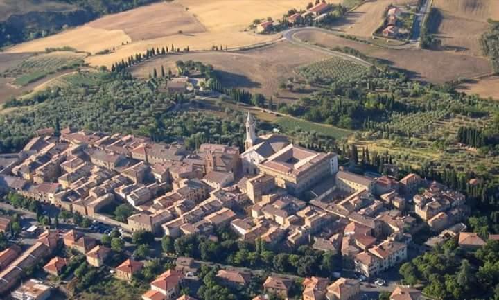 הוילה פיינצה Agriturismo Il Colombaiolo מראה חיצוני תמונה