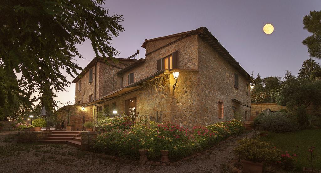 הוילה פיינצה Agriturismo Il Colombaiolo מראה חיצוני תמונה